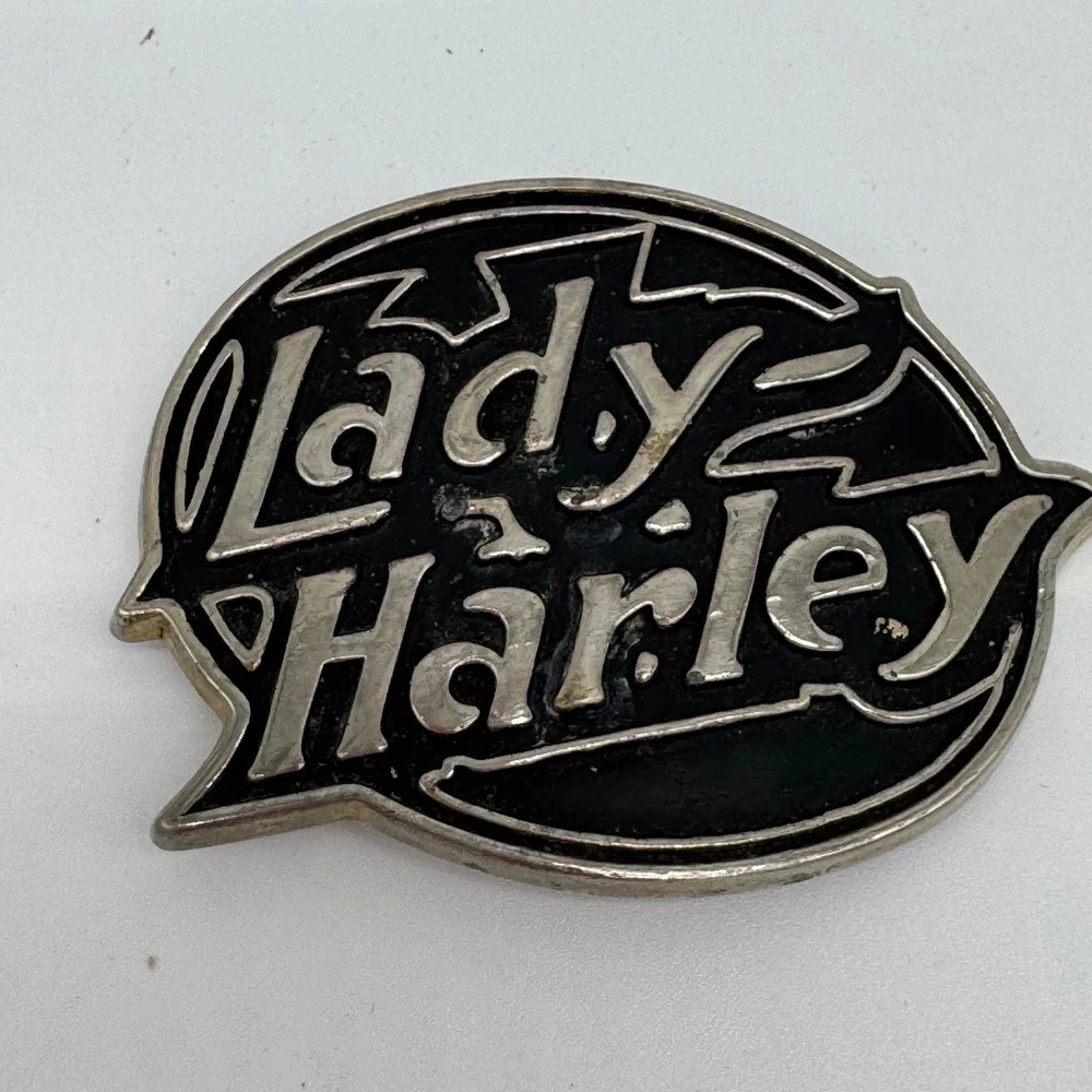 Vintage 1984 Lady Harley Davidson Metal Belt Buckle Black Enamel 3.5